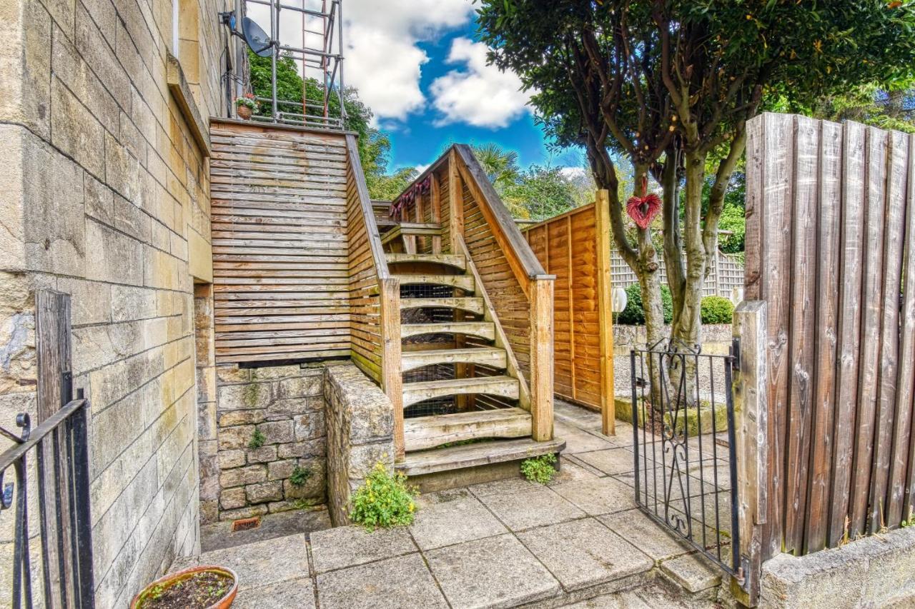 2 Bedroom Apartment In Bath City Centre With Garden & Free Parking エクステリア 写真