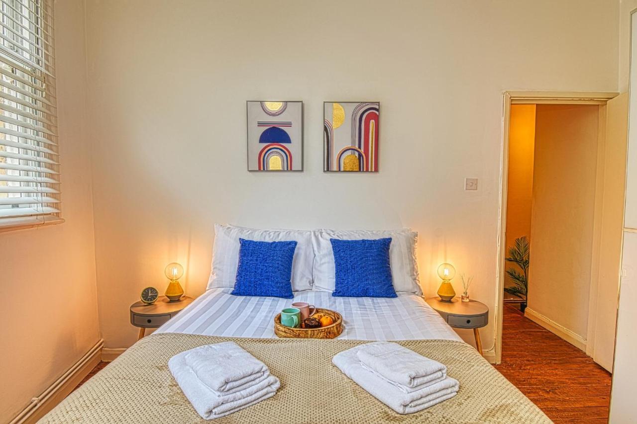 2 Bedroom Apartment In Bath City Centre With Garden & Free Parking エクステリア 写真